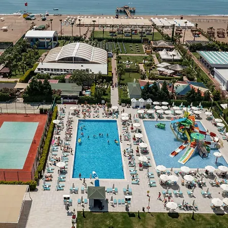 Ramada By Wyndham Lara Hotel